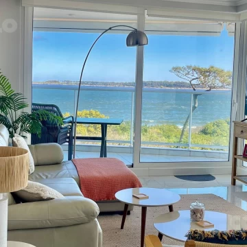 Departamento en venta 3 dormitorios - Playa Mansa