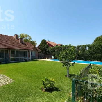 Venta casa 4 ambientes - La Barra Village - Escobar