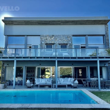 Casa en venta y alquiler temporario - Manantiales