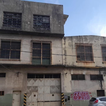 Depósito en venta en Sarandí