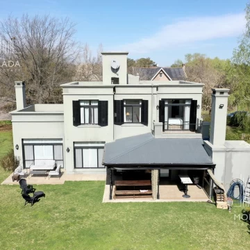 Venta Casa 5 ambientes en CC. San Francisco Pilar