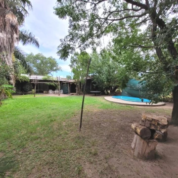 VENTA | PERMUTA - Casa 4 dormitorios - Garita 1, Funes.