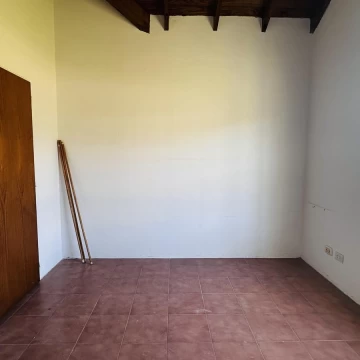 1756913049.jpg