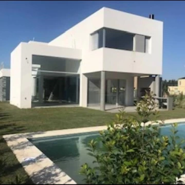 Casa en Venta - Castaños, Nordelta
