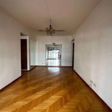 Venta - 2 ambientes c/balcón - Inmejorable Ubicación - Belgrano