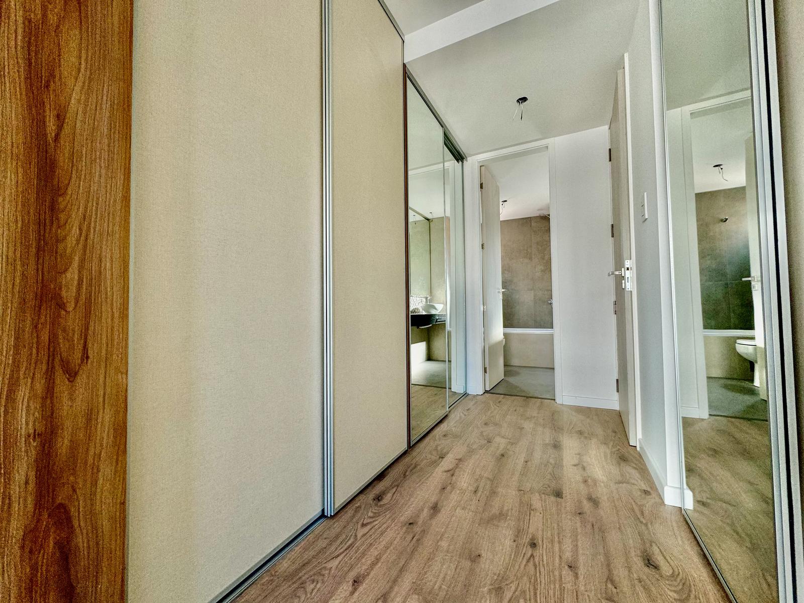 PISO EXCLUSIVO DE 3 DORMITORIOS EN VENTA - Rosario, Centro