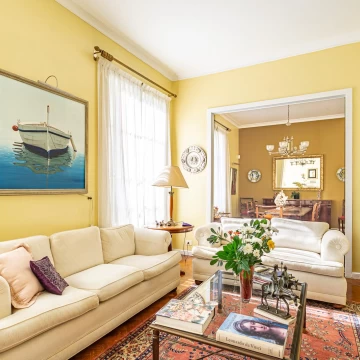 Piso con 2 Suites y Detalles de Categoría en Recoleta