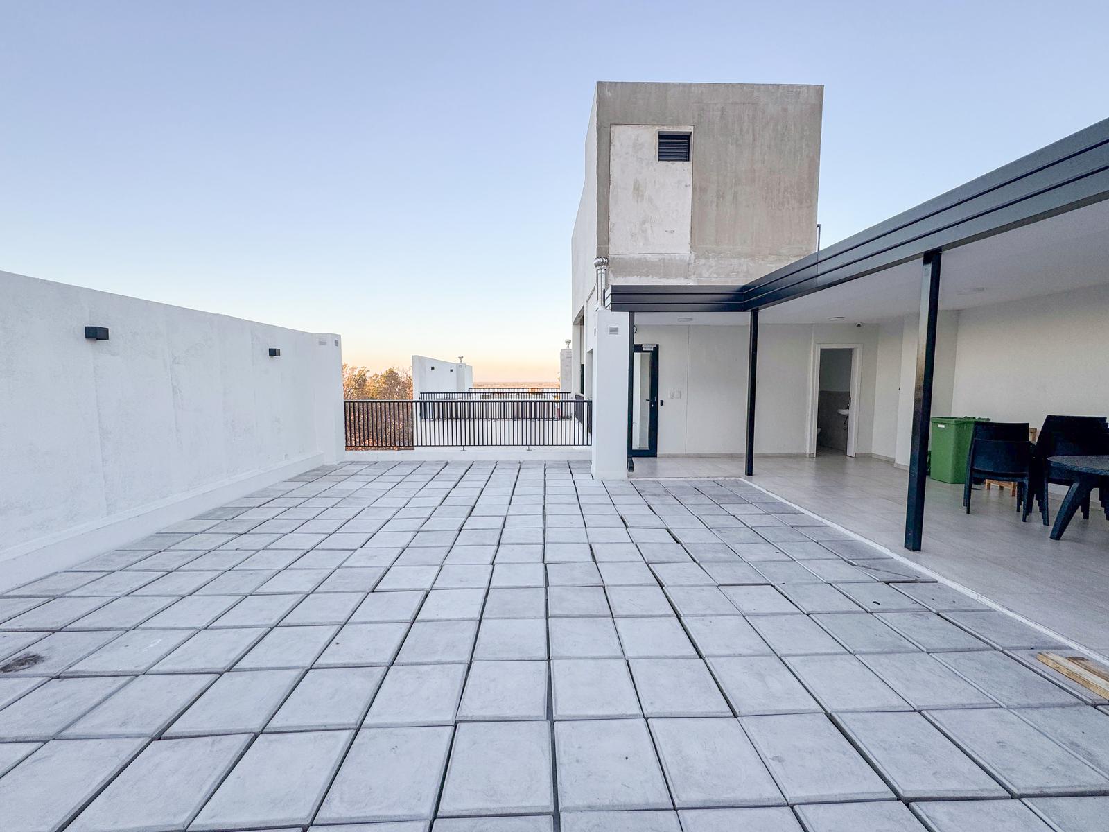 Departamento de 1 dormitorio en venta  en República de la Sexta