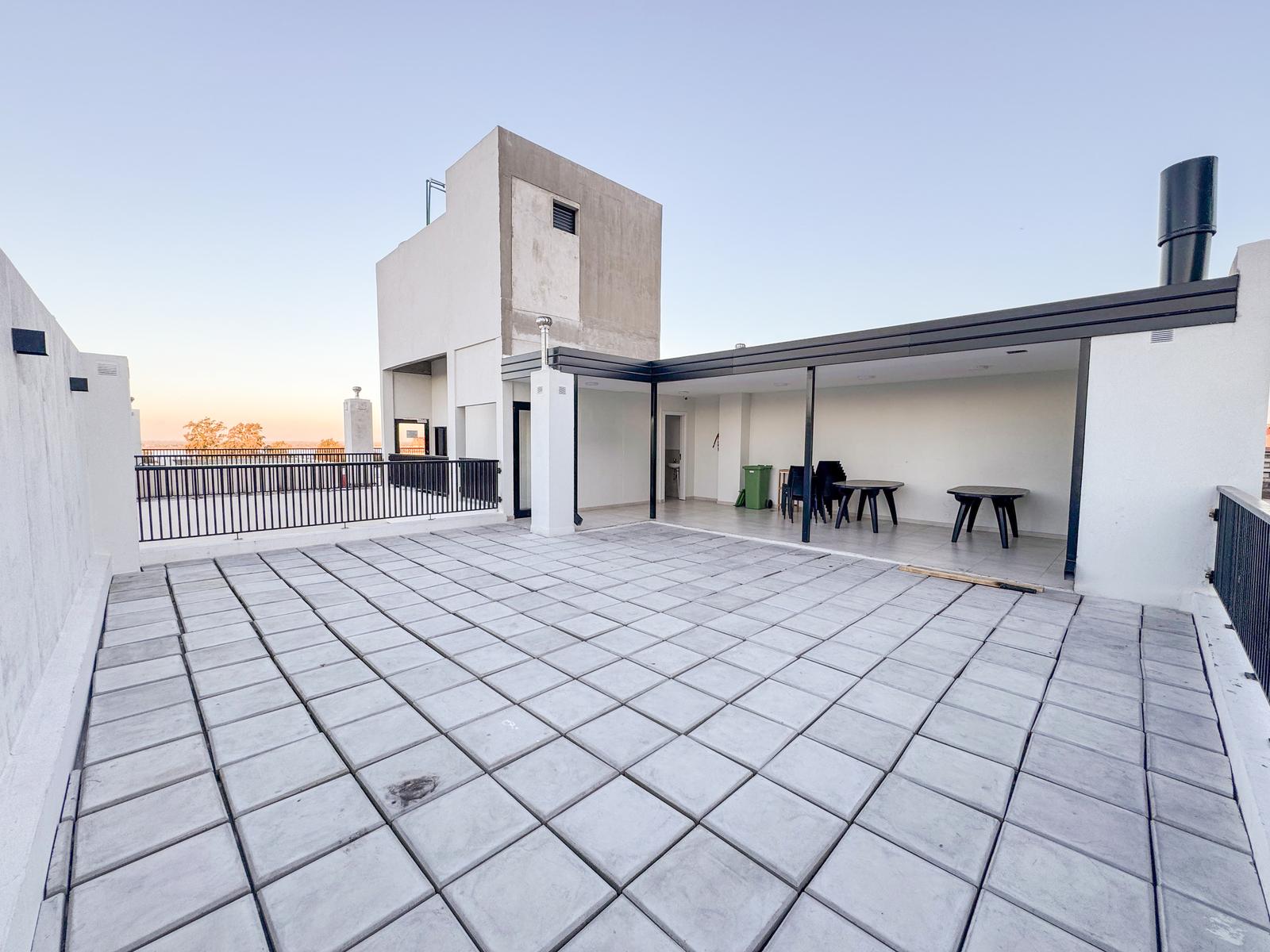 Departamento de 1 dormitorio en venta  en República de la Sexta