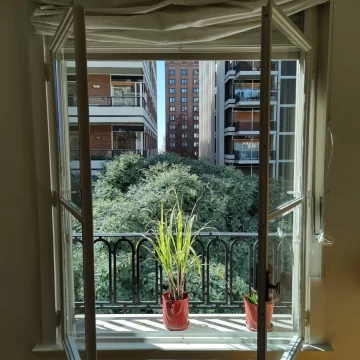 Excelente departamento en venta sobre Av.Alvear en edificio de gran categoria