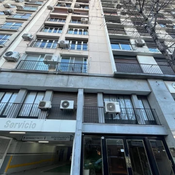 Departamento en  venta en Recoleta con cochera y vigilancia