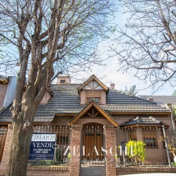 Venta: Cas sobre calle Franco, Ciudad Jardín - Barrio Malibu, lote externo