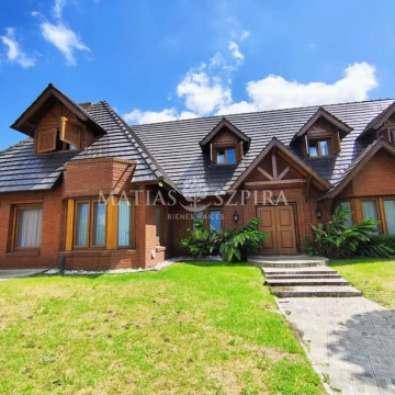 Casa en venta Villa Sarmiento 6 ambientes