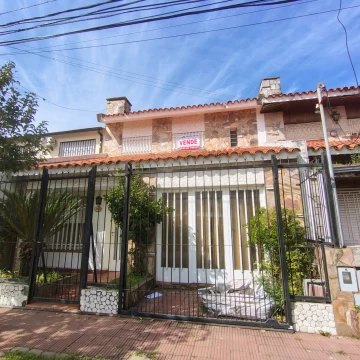 Casa de 3 Dormitorios + Comodín en La Florida Río