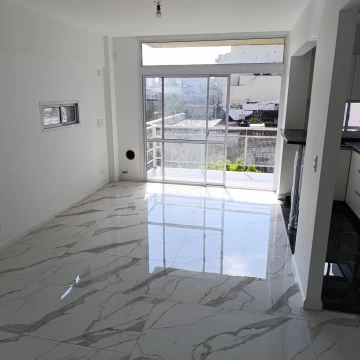 1758054440.jpg
