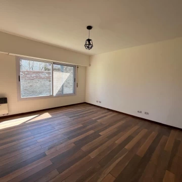 1758057162.jpg