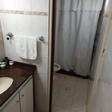 1758204758.jpg