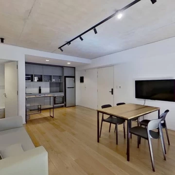 Departamento 2 ambientes con balcón en Recoleta
