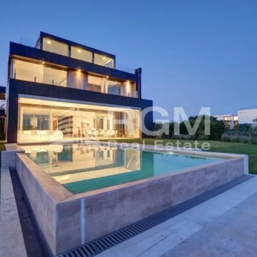 Magnifica Casa en El Golf, Nordelta