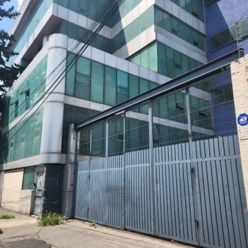 Bodega comercial en Col. Granjas México-Iztacalco