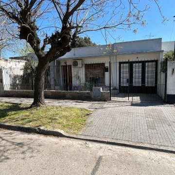 Casa en venta en Monte Grande 