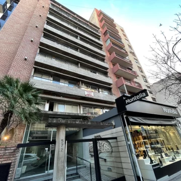 Departamento en Alquiler | 1 Dormitorio | Nueva Cordoba | Amplio | proximo a Buen Pastor