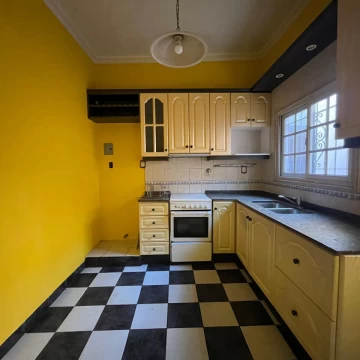 VENTA | PERMUTA -Casa de 3 dormitorios - Barrio Las Heras, Rosario.
