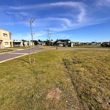 Terreno en Venta en Santa Lucia, Pilar del Este