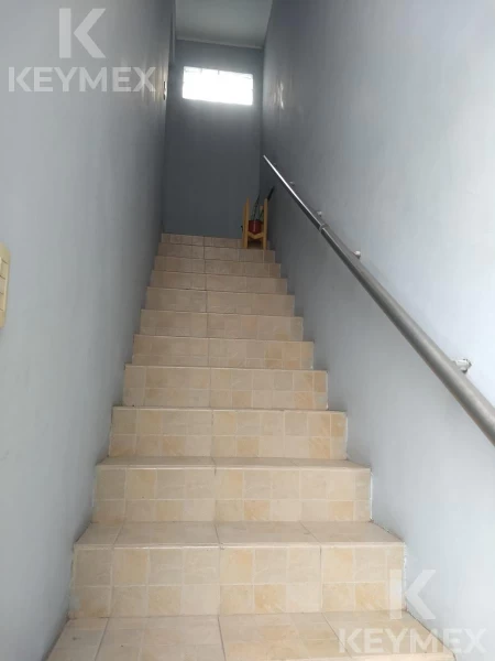 1758971662.jpg