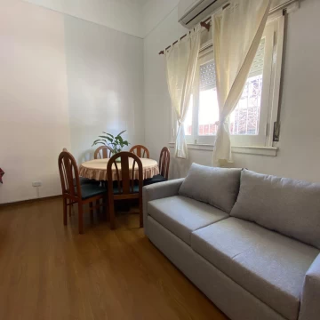 PH - Venta -  Boedo Vivienda multifamiliar 5 ambientes doble entrada con cochera