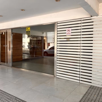 Cochera en venta en Rosario centro 