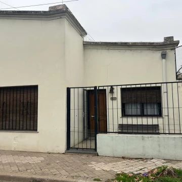 VENTA CASA EN PARQUE CASADO 
