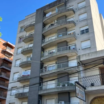 FRANCIA 2400
