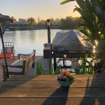 Casa al rio , alquiler temporada de verano en Santa Maria de Tigre