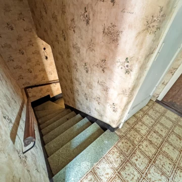 1759504369.jpg