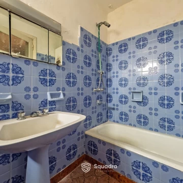 1759504371.jpg