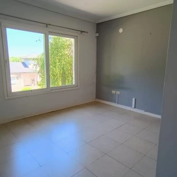 1759512265.jpg
