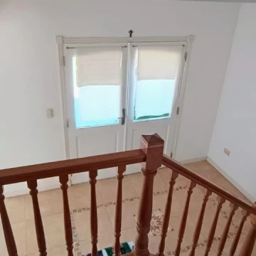 1759512269.jpg