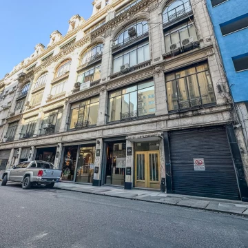 ALQUILER y VENTA - DEPOSITO - MICROCENTRO