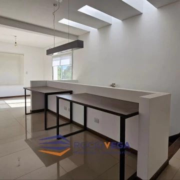1759785906.jpg