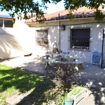 CHALET BARRIO AERONAUTICO ITUZAINGO