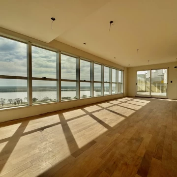 Moreno 100 Bis - Piso Exclusivo de 3 dormitorios en  venta con vista al Rio