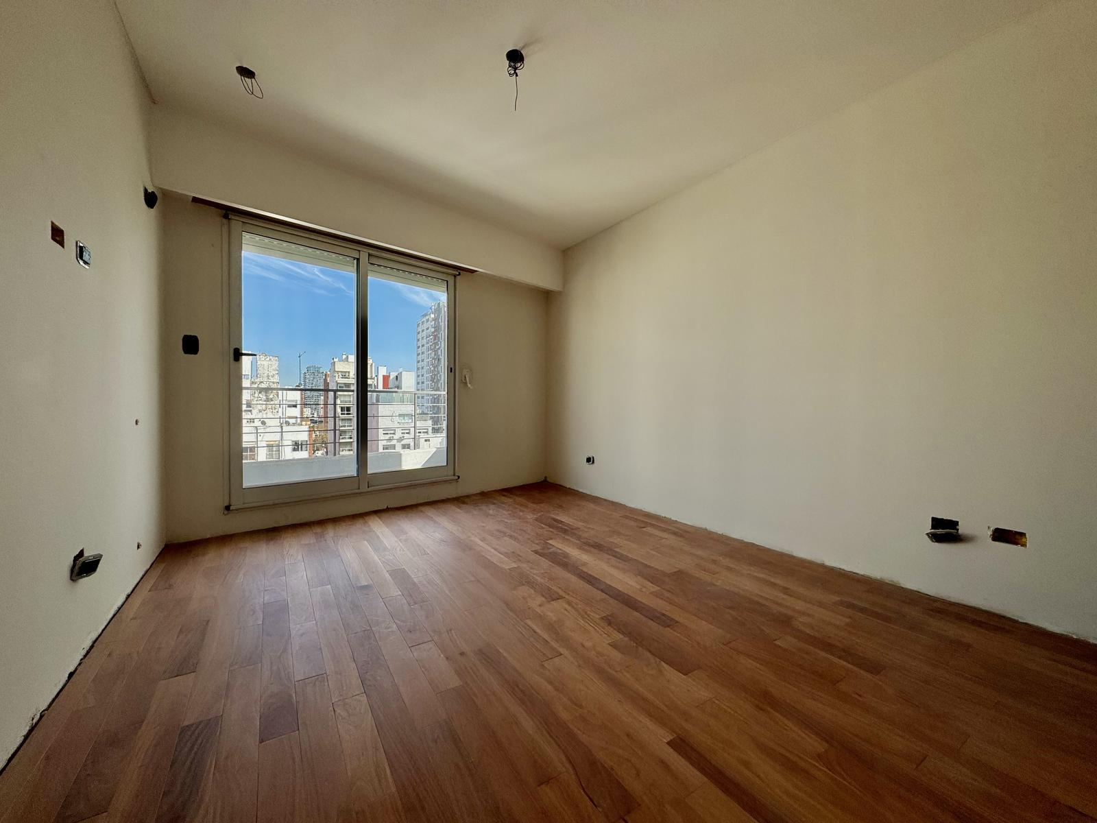 Piso Exclusivo de 3 dormitorios en  venta con vista al Rio