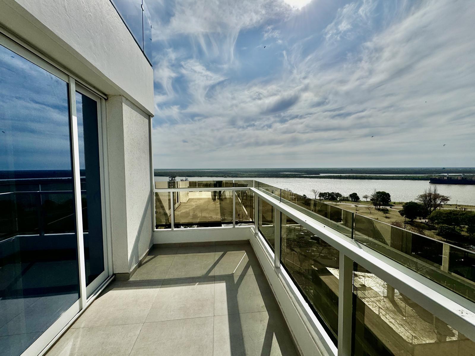 Piso Exclusivo de 3 dormitorios en  venta con vista al Rio