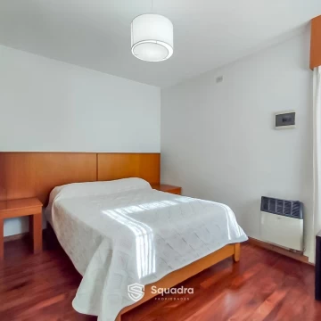 1759950802.jpg