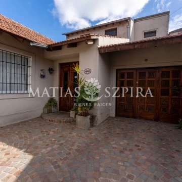 casa en venta Castelar