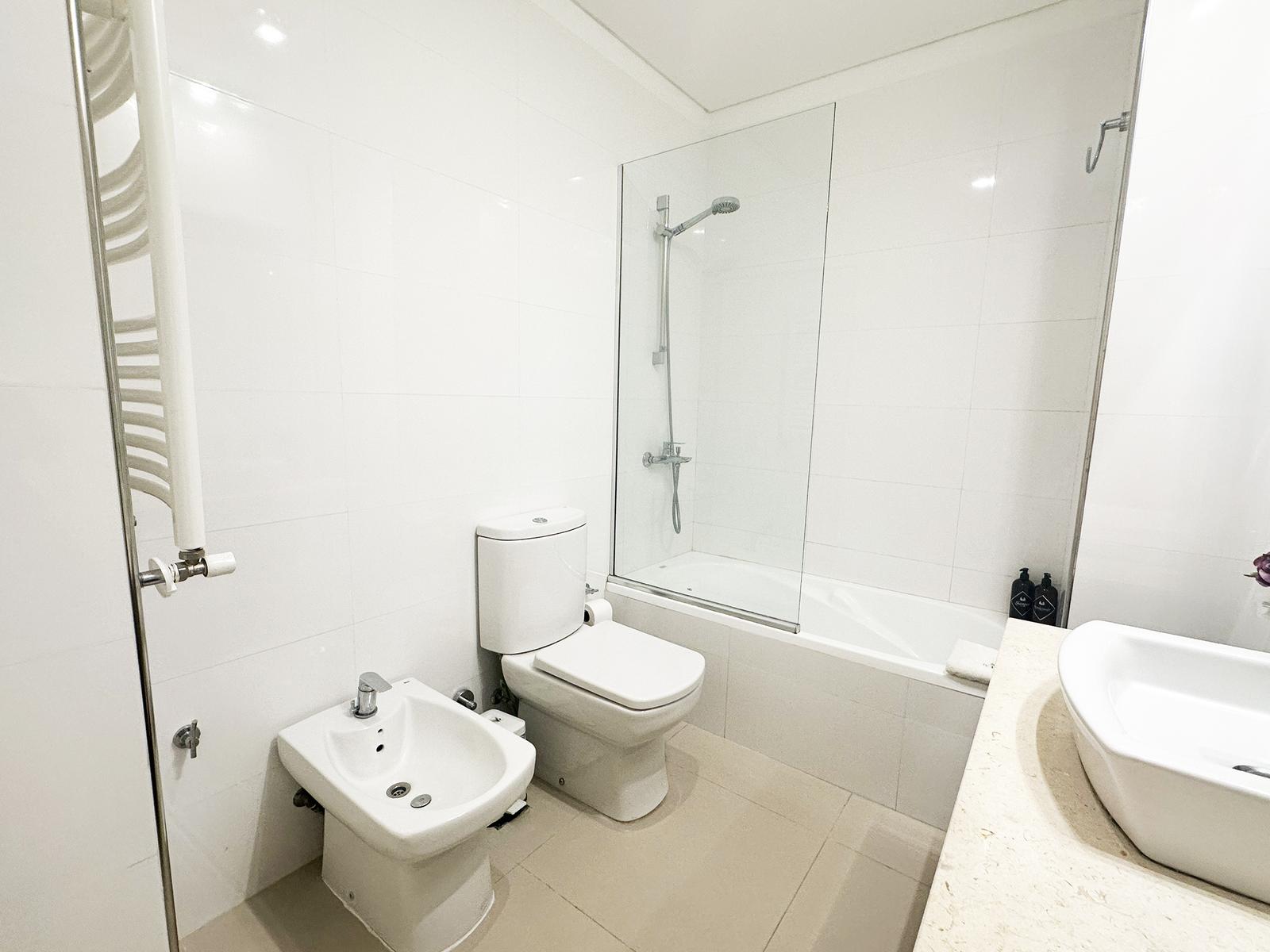 baño para cuarto dos