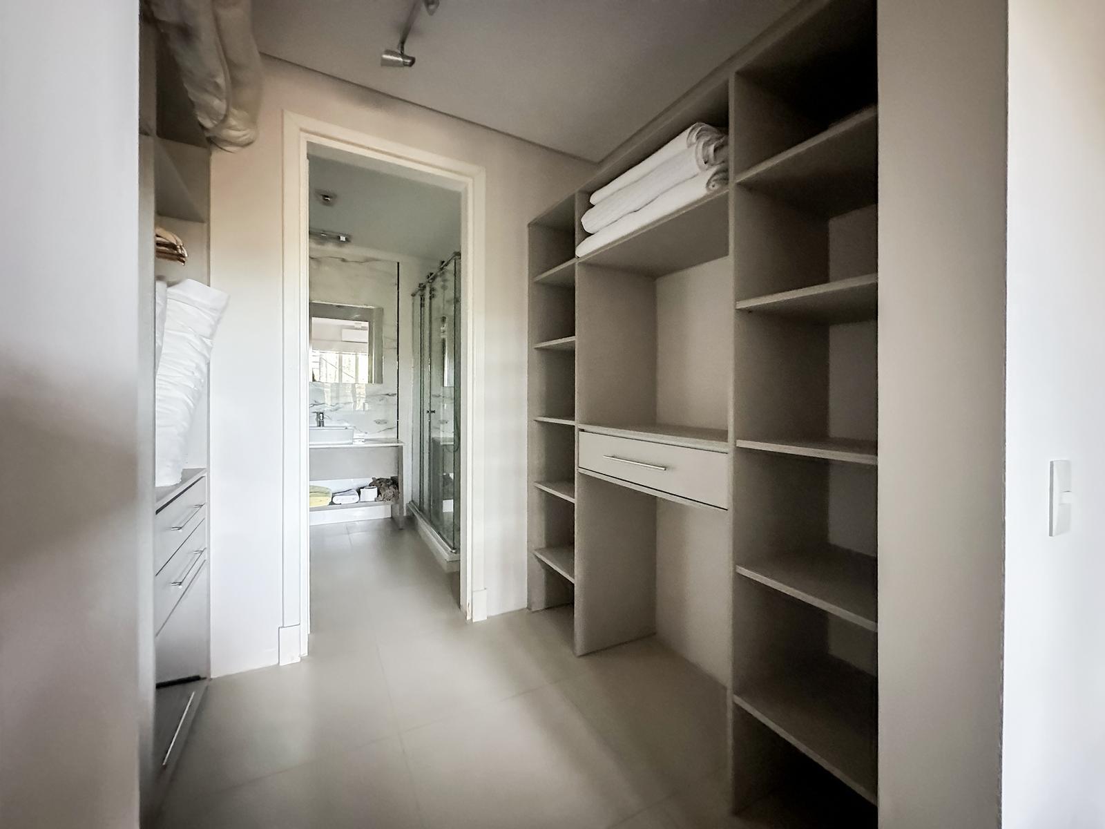 vestidor cuarto principal