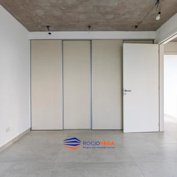 1760016271.jpg