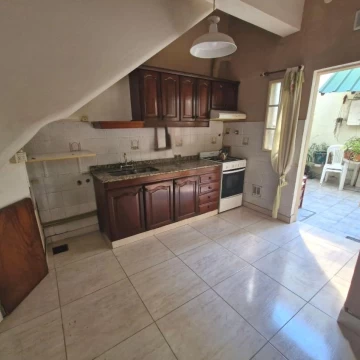 VENTA PH 3 AMBIENTES WILDE CON PATIO